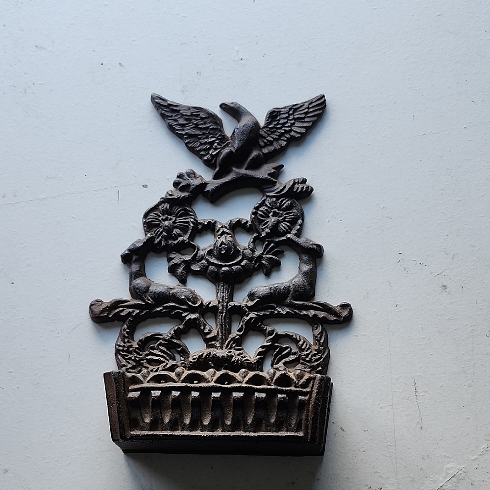 Rustic Brown Wall Hook with Bird Motif